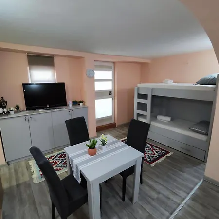 Pansion Mostari - Old Town Lägenhet Mostar