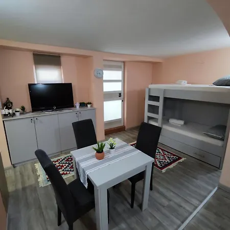 Pansion Mostari - Old Town Lägenhet